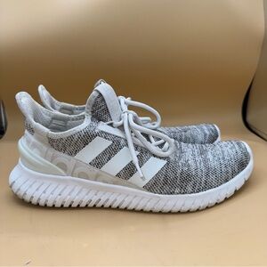 Adidas Men’s Kaitie 2.0 Gray and White Running Shoes Sneakers, 10.5, VGUC